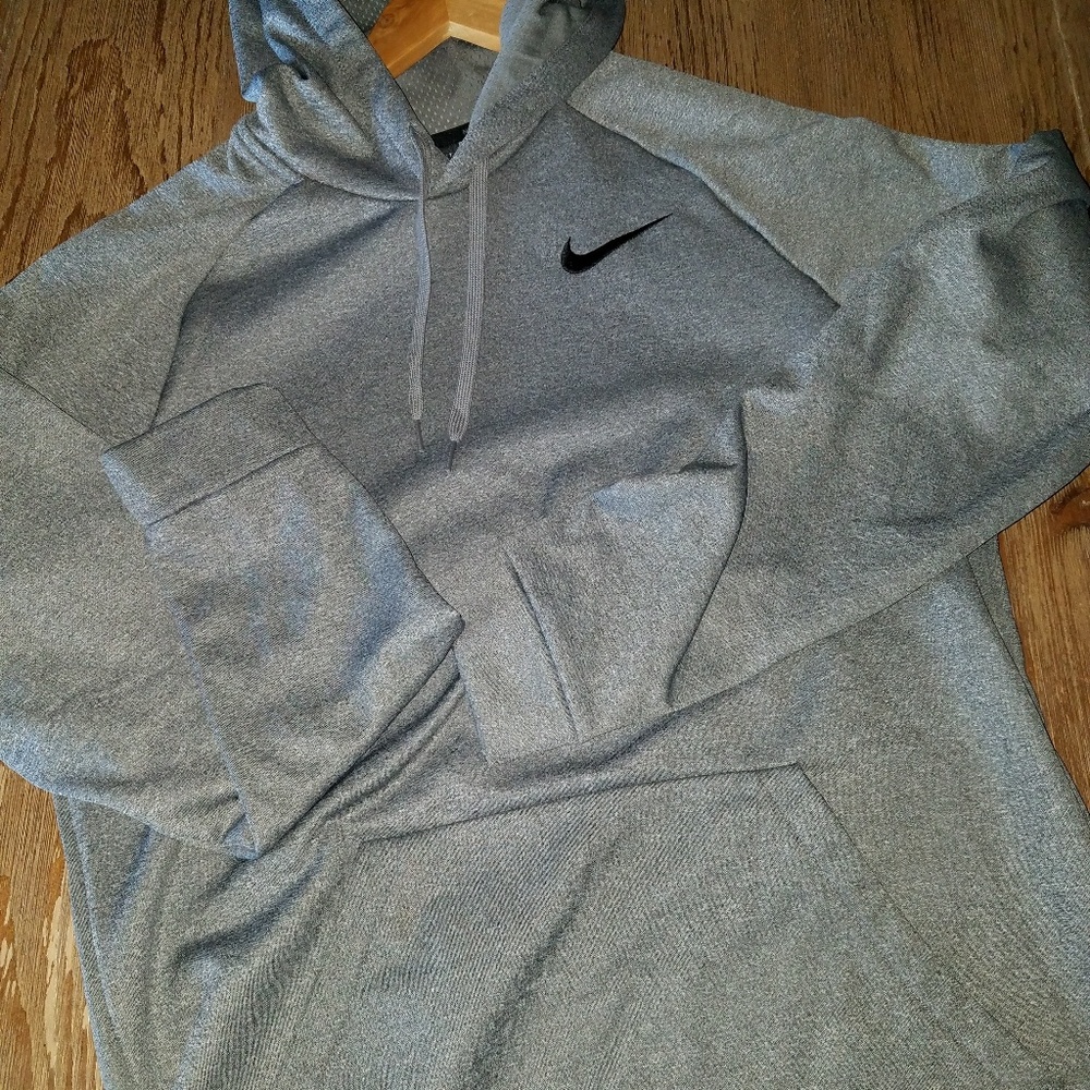 | Nike | men's dri-fit hoodie